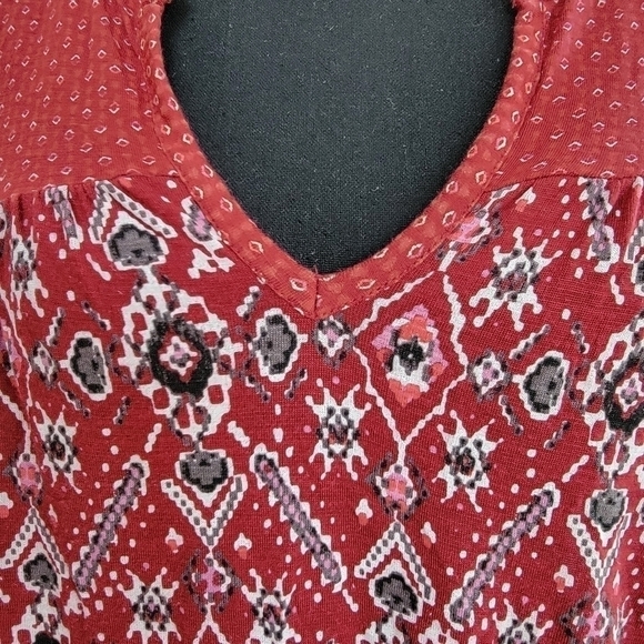 Lucky Brand Red Aztec V-Neck Long Sleeve Tunic - Size S/P - Picture 2 of 7